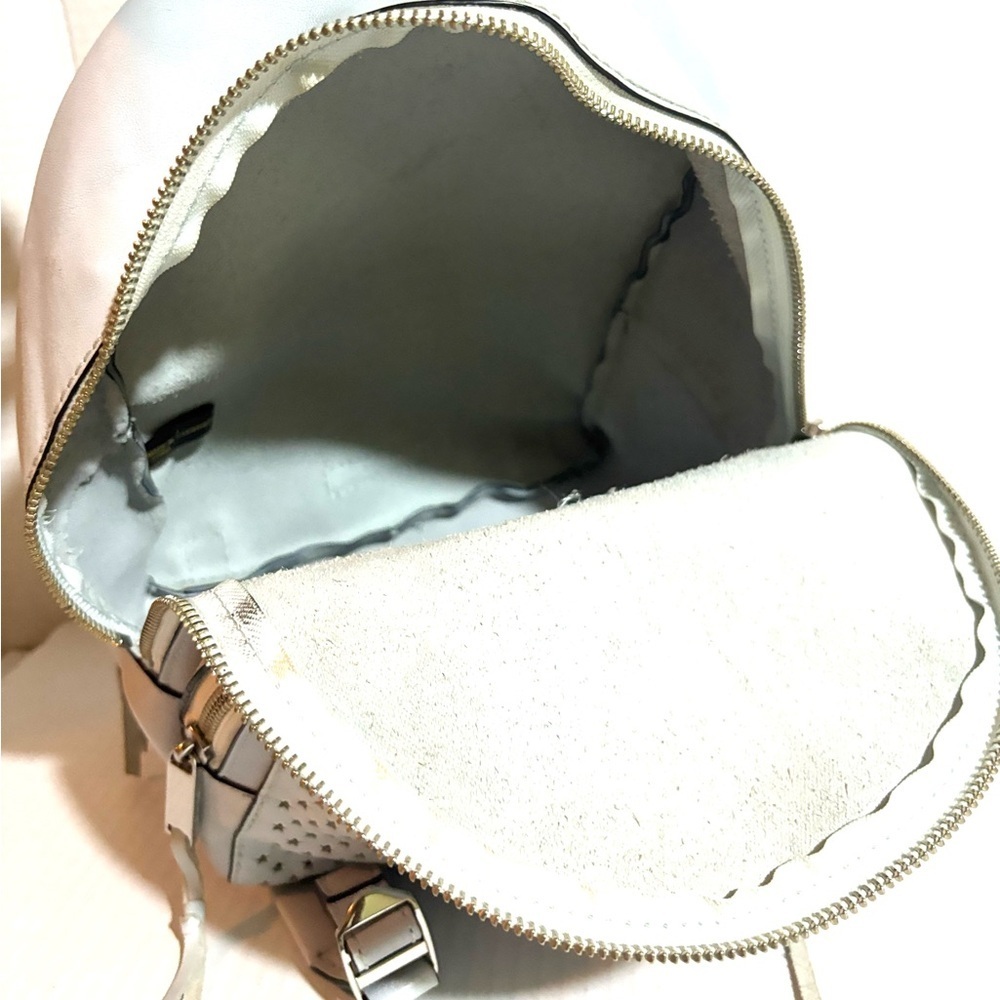 Stylish Gray. / Blue Star-Patterned Backpack - image 4